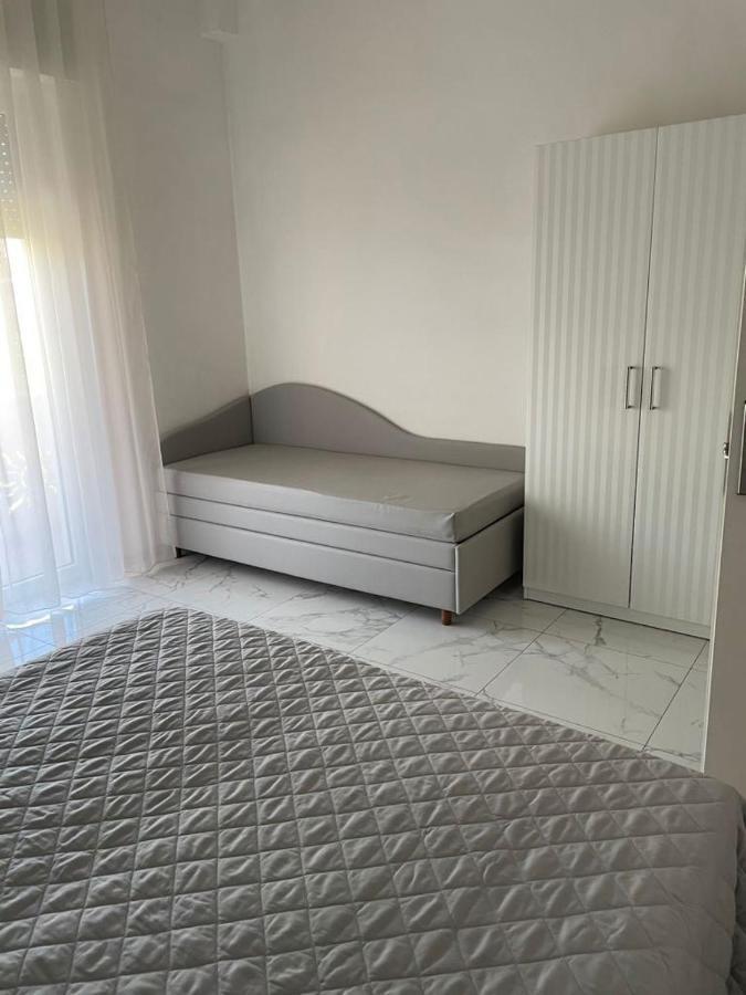 רימיני Hotel Villa Elisa מראה חיצוני תמונה