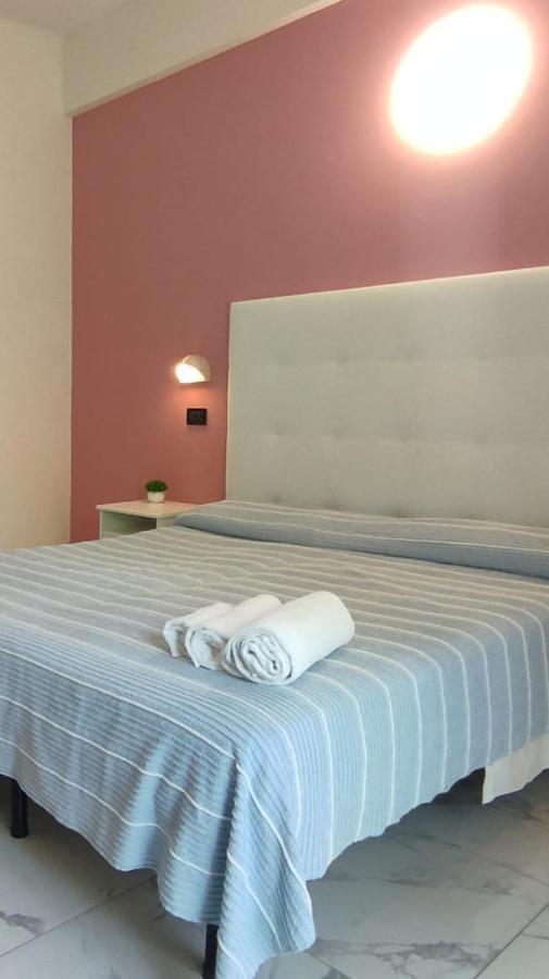 רימיני Hotel Villa Elisa מראה חיצוני תמונה