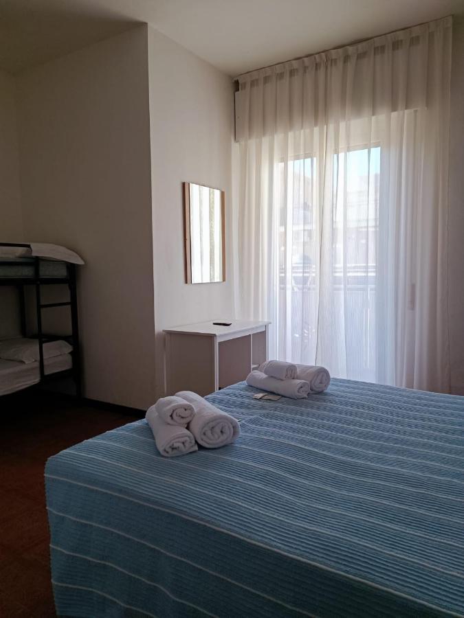 רימיני Hotel Villa Elisa מראה חיצוני תמונה