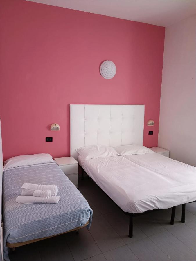 רימיני Hotel Villa Elisa מראה חיצוני תמונה