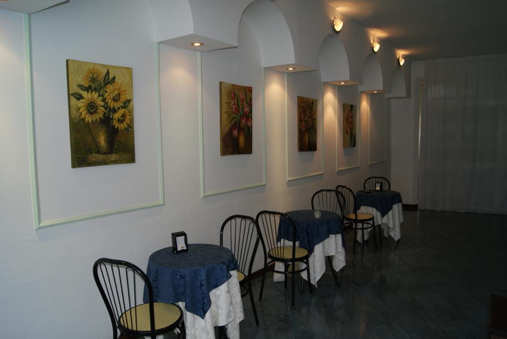 רימיני Hotel Villa Elisa מראה חיצוני תמונה