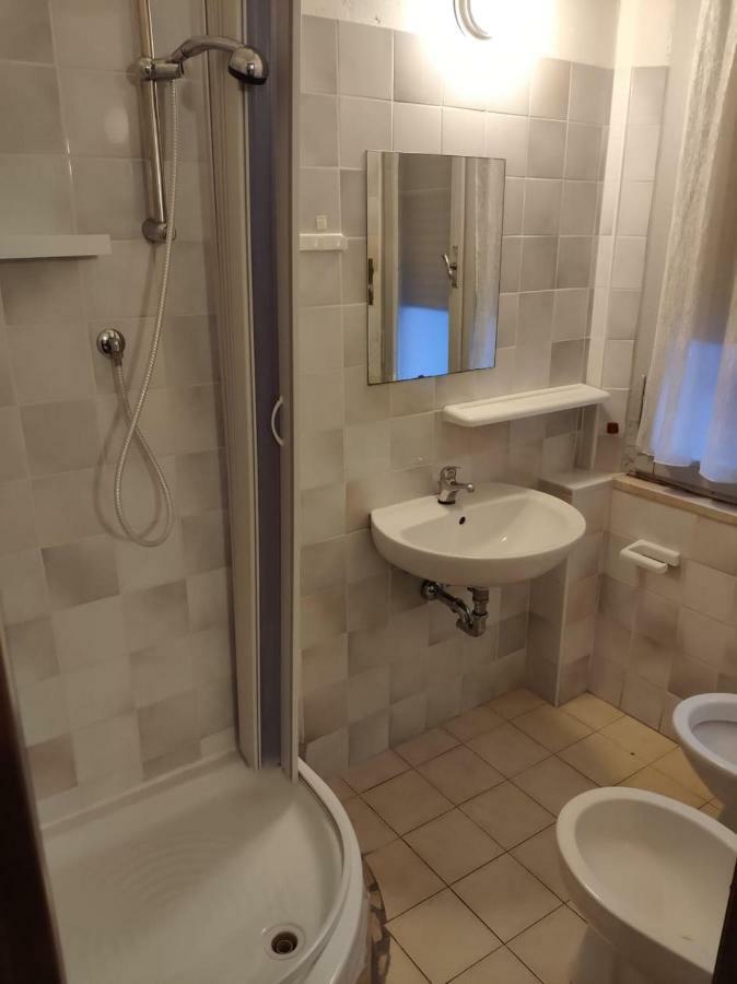 רימיני Hotel Villa Elisa מראה חיצוני תמונה